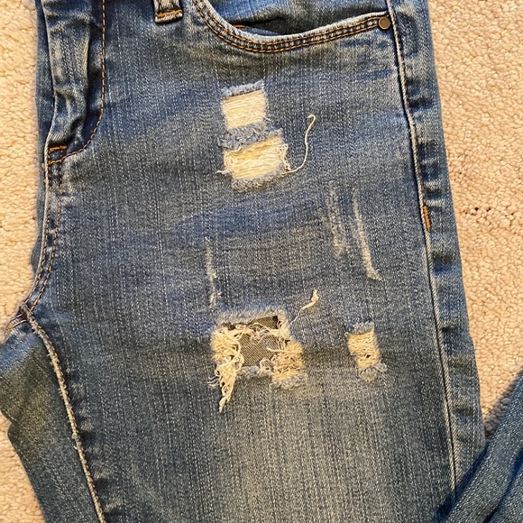 Blank NYC Skinny Classique Jeans - Picture 3 of 8